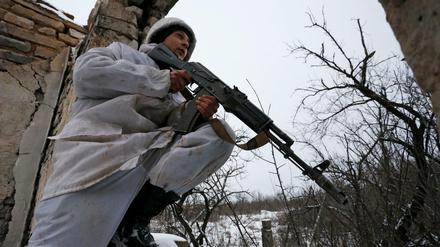 Auch Zivilisten werden in der Ukraine nun auf den Kampf vorbereitet.