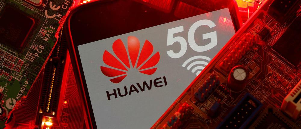 Großbritannien schließt Huawei vom 5G-Ausbau aus.