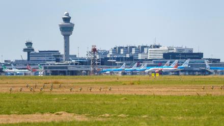 Dieses Archiv-Foto zeigt den Schiphol International Airport in Amsterdam