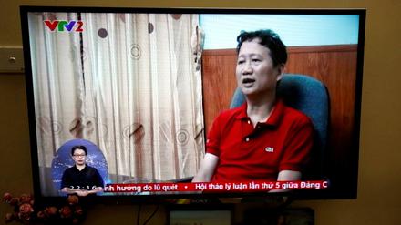 Der entführte vietnamesische Manager Trinh Xuan Thanh wird vor einem Jahr im vietnamesischen Staatsfernsehen vorgeführt.