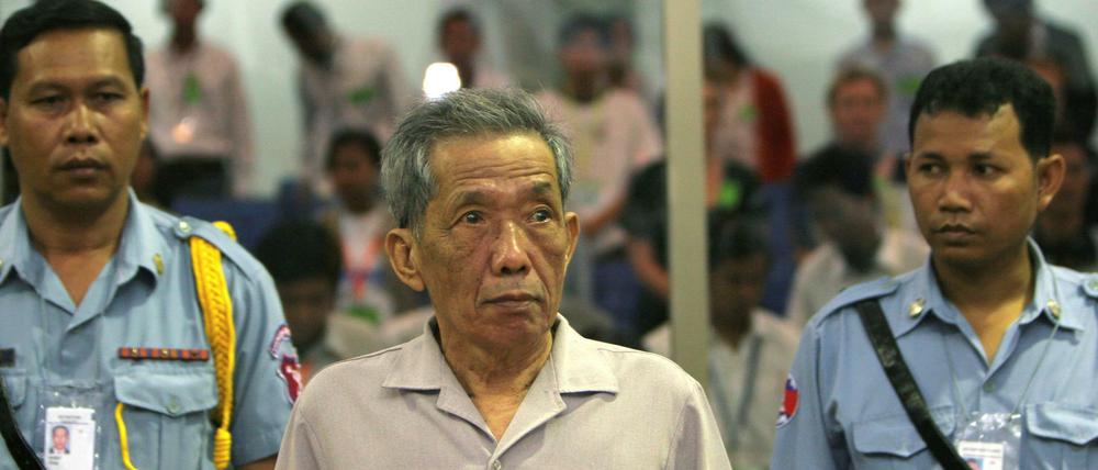 Folterchef der Roten Khmer: Duch bei seinem Prozess 2008