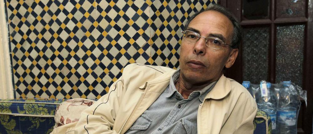 Der prominente Professor für Geschichte und Menschenrechtler, Maati Monjib - hier während eines Hungerstreiks auf einem Archivbild vom Oktober 2015 - wurde festgenommen. 