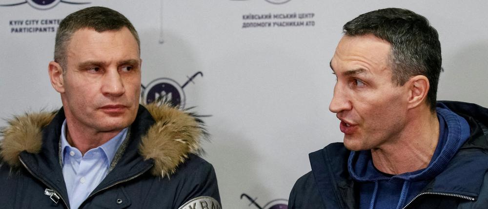 Vitali (links) und Wladimir Klitschko (rechts) sind entschlossen, ihr Heimatland zu verteidigen.