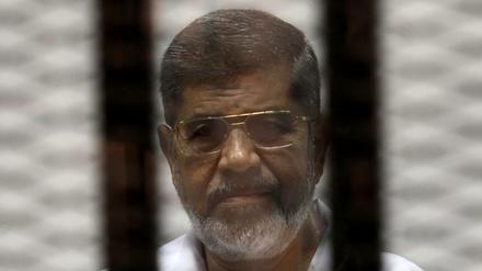 Der frühere ägyptische Präsident Mursi während eines Prozesses im Jahr 2014