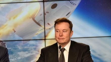 Kriegsbeistand auf Knopfdruck: Elon Musk stellt der Ukraine sein Satellitennetzwerk Starlink zur Verfügung.