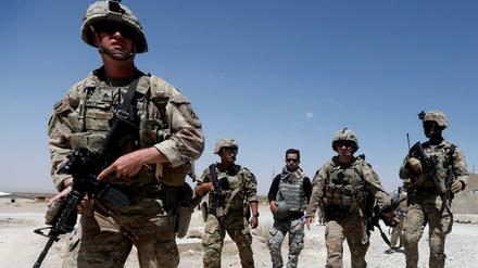 US-Truppen patrouillieren auf einem Stützpunkt der afghanischen Nationalarmee (ANA) in der Provinz Logar, Afghanistan.
