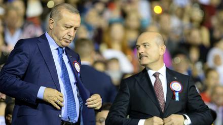 Innenminister Soylu erklärte seinen Rücktritt, doch Präsident Erdogan lehnte ab.