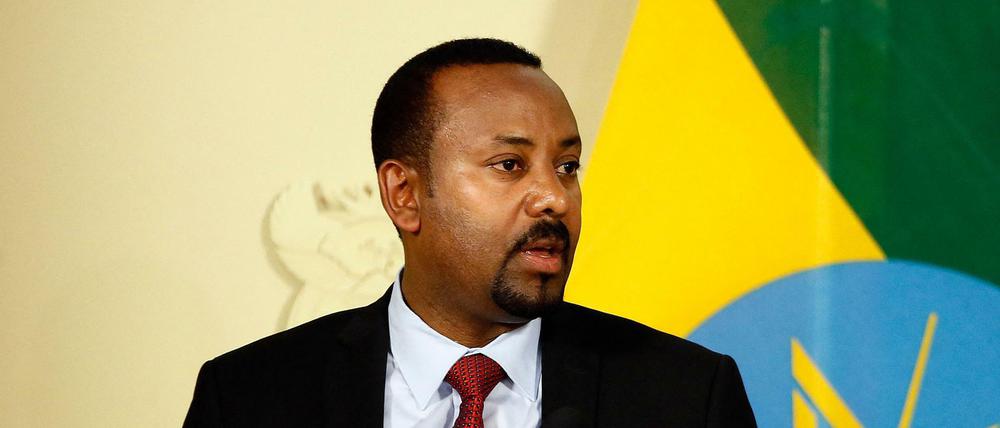 Bei seinem Amtsantritt am 2. April 2018 war die Hoffnung auf Frieden groß, heute regiert unter Premier Abyi Ahmed die Gewalt in Äthiopien.
