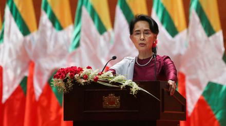 Die Regierungschefin Aung San Suu Kyi bekam 1991 den Friedensnobelpreis. (Foto von 2017)