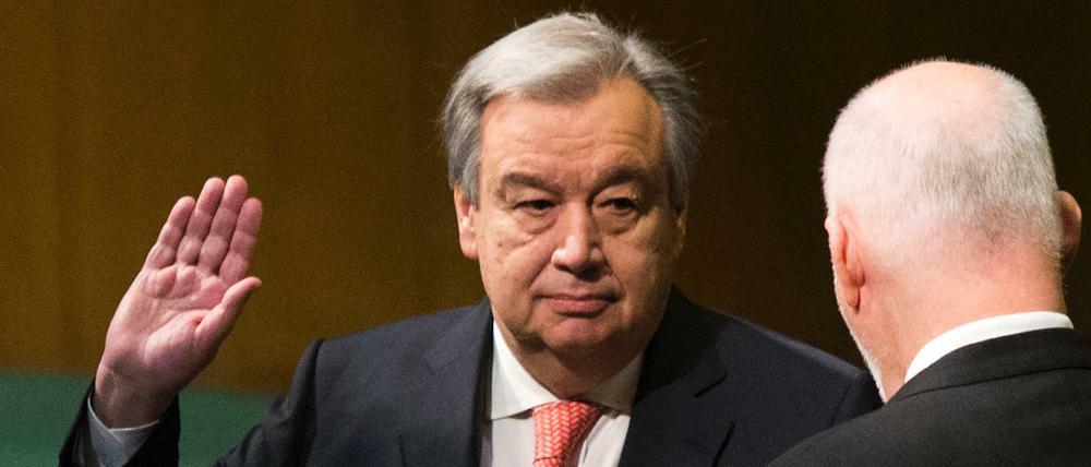 Amtseid. Seit dem 1. Januar führt António Guterres die Vereinten Nationen. 