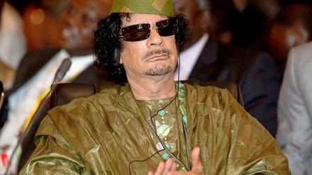 Muammar el Gaddafi ist offenbar entschlossen, seine Herrschaft mit Gewalt zu retten.