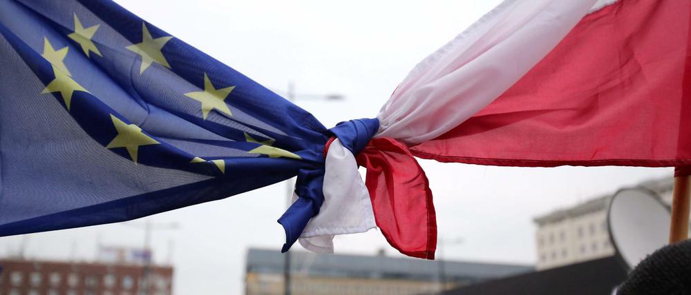 Verknotet: Die Beziehungen zwischen Polen und der Europäischen Union sind an einem Tiefpunkt angelangt. 
