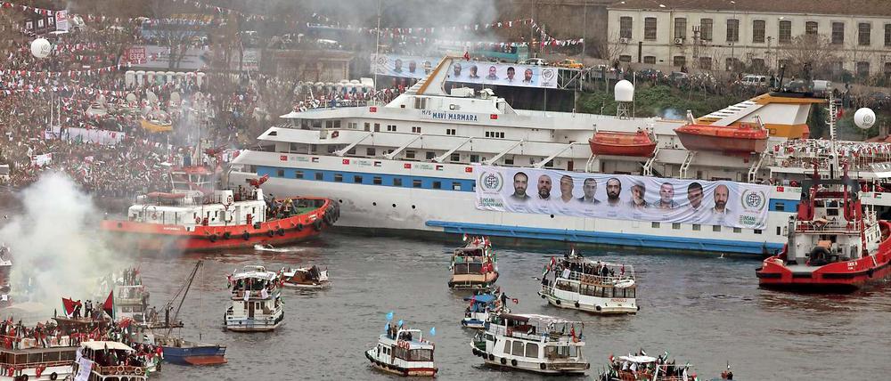 Die "Mavi Marmara" bei ihrer Rückkehr nach Istanbul.