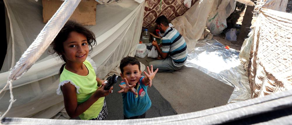 Syrische Flüchtlingsfamilie in einem Lager in der Türkei
