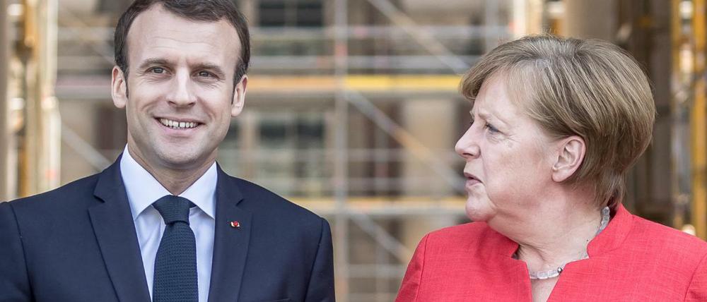 Kanzlerin Angela Merkel mit Frankreichs Präsident Emmanuel Macron