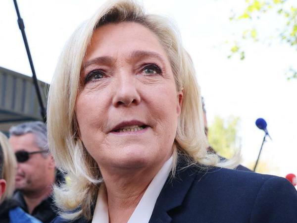 Marine Le Pen, Präsidentschaftskandidatin der rechtsextremen Partei Rassemblement National (RN)