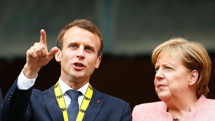 Macron und Kanzlerin Merkel am Donnerstag in Aachen nach der Verleihung des Karlspreises an den französischen Staatschef.