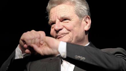 Gauck bei seinem Auftritt in Fürth: „Jetzt machen wir bald Feierabend. Ich muss mich schonen, ich habe noch ein anstrengendes Leben vor mir.“