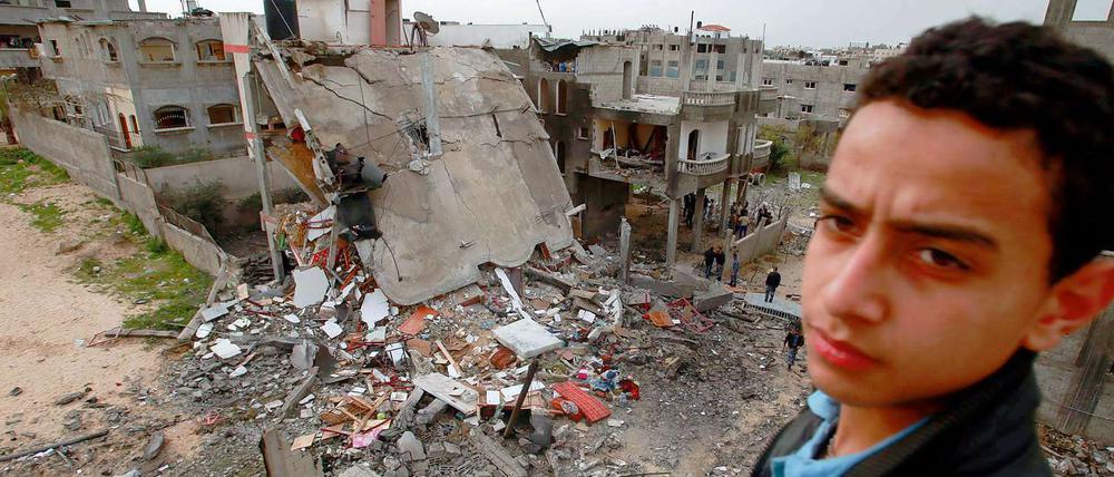 Israelischer Raketenangriff auf ein palästinensisches Haus im Gaza-Streifen.