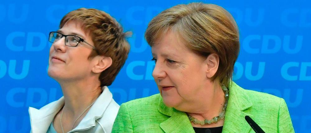 Die Kanzlerin Angela Merkel und CDU-Chefin Annegret Kramp-Karrenbauer.
