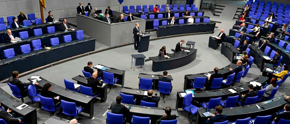 Wie groß soll, wie groß darf der Bundestag sein? 