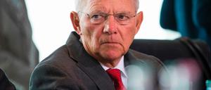 Finanzminister Wolfgang Schäuble: Wem gehört der Haushaltsüberschuss?