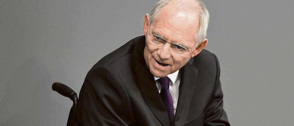 Finanzminister Schäuble: Den Rücktritt ins Spiel gebracht - und gleichzeitig ausgeschlossen.