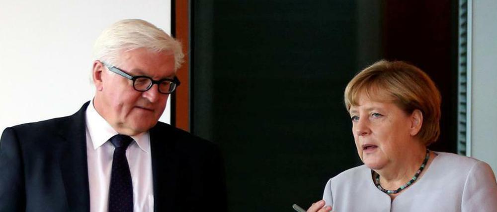 Frank-Walter Steinmeier und Angela Merkel am 14. September 2016. 