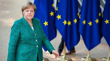Europäisch, aber allenfalls im Hintergrund. Angela Merkel etikettiert nationale Politik oft supranational.