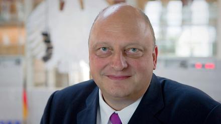 Olaf Glaeseker, ehemaliger Regierungssprecher in Niedersachen und Vertrauter von Bundespräsident Christian Wulff. Dieser entließ ihn im Zuge der Kreditaffäre.