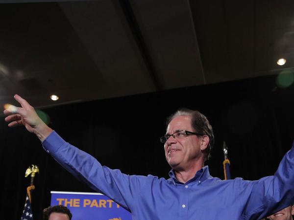 Mike Braun ist der neue Senator für Indiana. Er hat den bisherigen demokratischen Amtsinhaber Joe Donnelly besiegt.