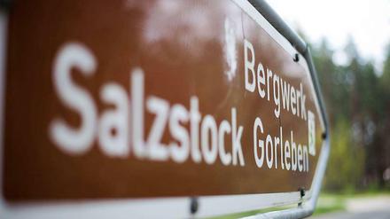 Verkehrszeichen zum Bergwerk, Salzstock Gorleben