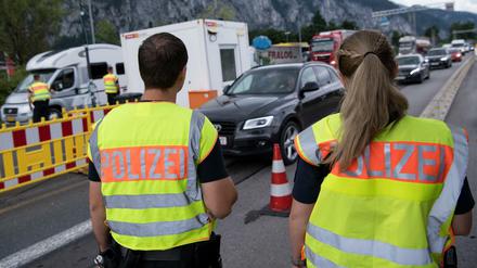 Wissen, wer kommt. Grenzkontrollen in Bayern