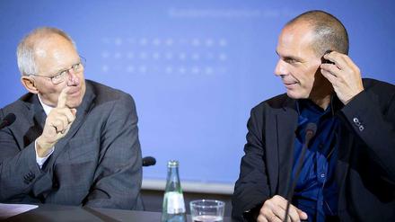 Uneins. Die Finanzminister von Deutschland und Griechenland, Wolfgang Schäuble und Yanis Varoufakis.