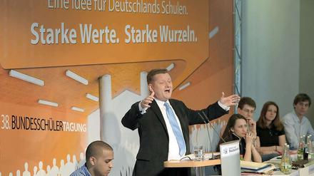 Hermann Gröhe, Generalsekretär der CDU, fordert seine Partei zu mehr Verbaldisziplin auf.