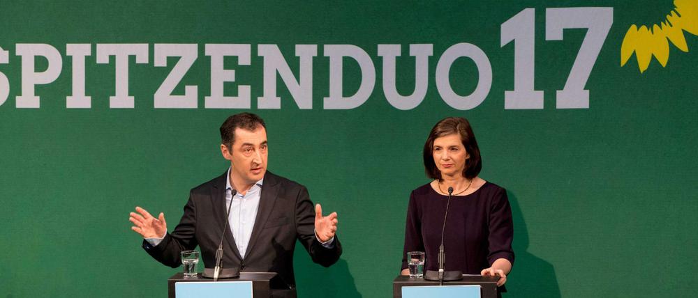 Cem Özdemir, Parteivorsitzender von Bündnis 90/Die Grünen, und die Fraktionsvorsitzende der Partei im Bundestag, Katrin Göring-Eckardt, führen ihre Partei in den Bundestagswahlkampf