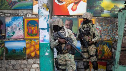 Soldaten in Port-Au-Prince