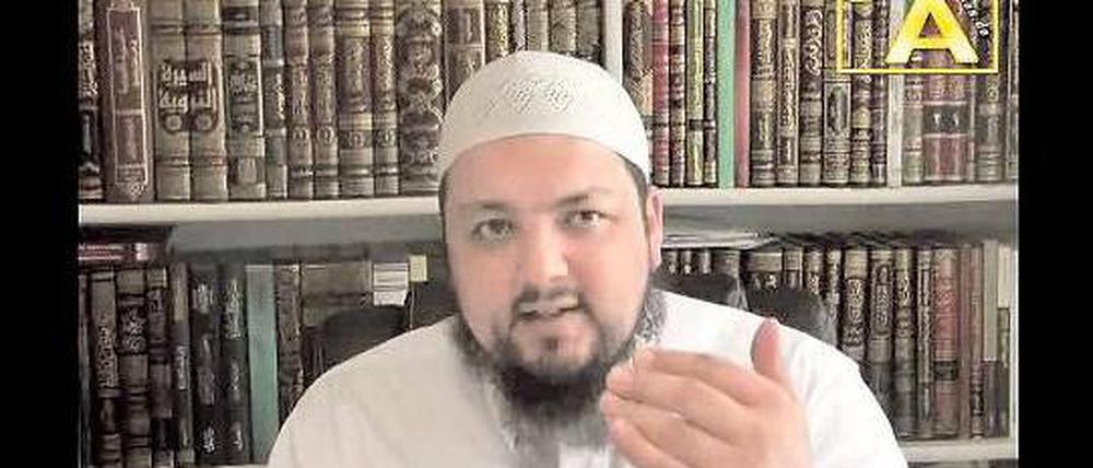 Botschaften im Internet. Muhamed Ciftci verbreitet seine Predigten hauptsächlich online. 