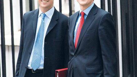 Familienbande. David Miliband (re.) und sein jüngerer Bruder Ed. Foto: dpa