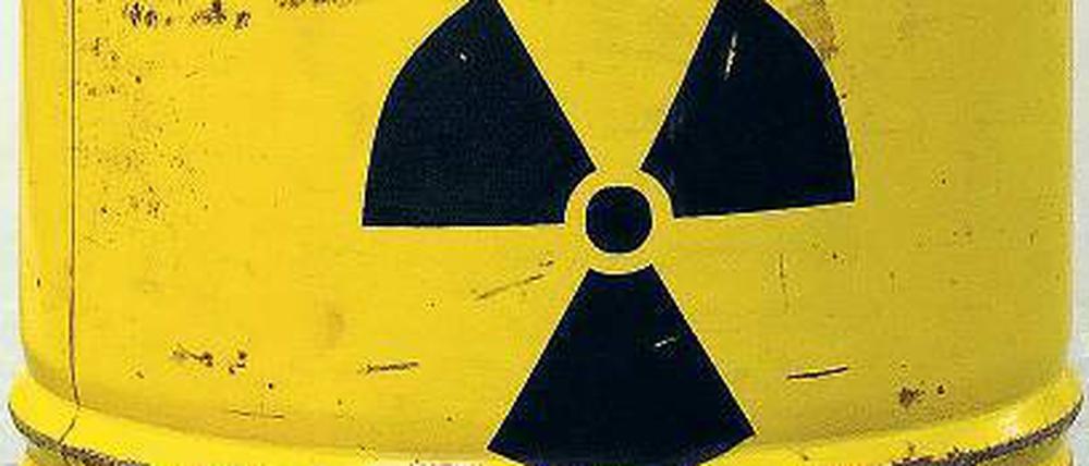 Der Streit über längere Laufzeiten von Atomkraftwerken wird sich bis zum Herbst hinziehen.