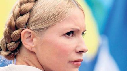 Zehn Jahre Haft wegen Amtsmissbrauchs drohen Julia Timoschenko. 