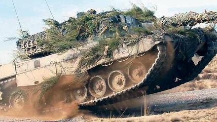 Wüstentauglich. Deutschland will Kampfpanzer vom Typ Leopard 2 an Saudi-Arabien liefern. Das ist auch in der Koalition umstritten. 