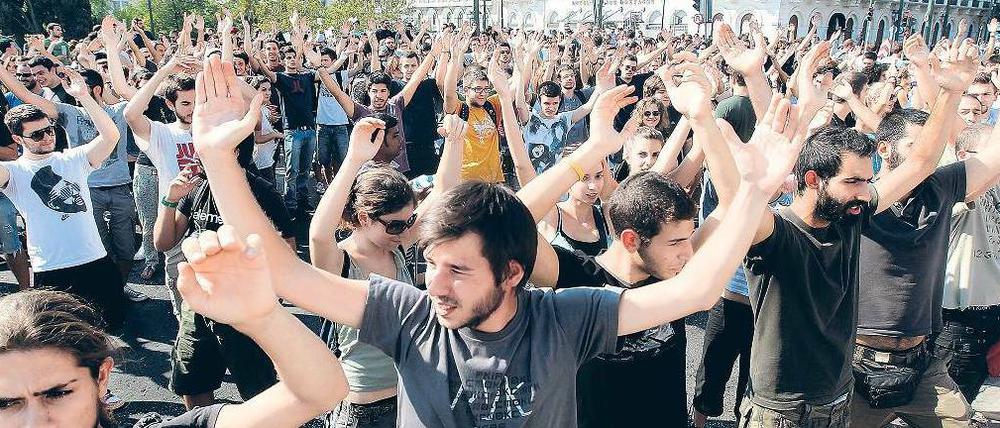 Generation ohne Hoffnung. Studenten demonstrieren in Athen gegen ein Reformgesetz, das den Einfluss der Studentenorganisationen an Universitäten beschränkt. 