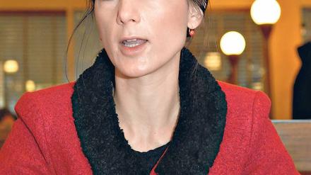 Sahra Wagenknecht (42) ist seit November 2011 stellvertretende Vorsitzende der Linksfraktion im Bundestag und bereits seit 2010 stellvertretende Vorsitzende der Bundespartei.