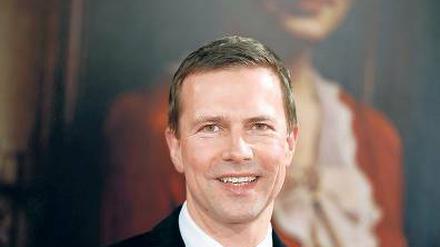 Steffen Seibert war Journalist. Er moderierte die Heute-Nachrichten und das Heute-Journal des ZDF. Seit August 2010 ist er Regierungssprecher.