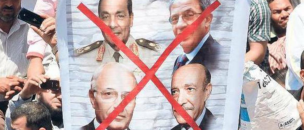 Der Protest geht weiter. Viele Ägypter sind strikt dagegen, dass ein Politiker, der dem alten Regime nahe stand, im Juni ihr neuer Präsident wird. 