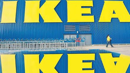 Marke mit Makel. Dass Ikea auch in der DDR produzieren ließ, ist keine Frage. Dass dabei auch Gefangene im Einsatz waren, konnte er nicht verhindern.