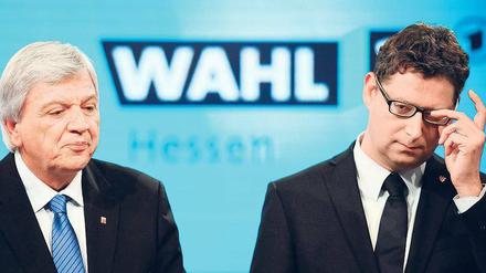 Trotzdem die FDP im Landtag ist, steckt der hessischen Ministerpräsident Volker Bouffier in einem Dilemma.