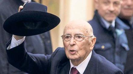 Am Mittwoch unterzeichnete Giorgio Napolitano seinen Rücktritt – im Alter von fast 90 Jahren und nach 62 Jahren in der Politik. 
