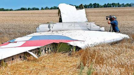 Trümmerteile des Passagierflugzeugs, das am 17.Juli 2014 über der Ostukraine abgeschossen wurde. 